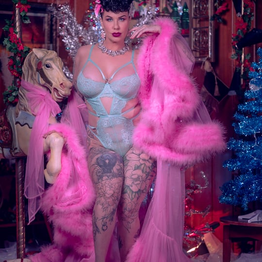 Selia d’Katzmeow - Burlesque Entertainment / Cabaret Entertainment in Greensboro, NC