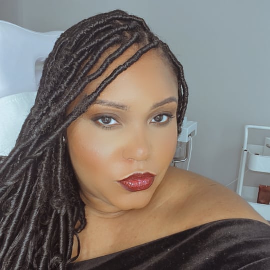 Shareeda Bennett - Makeup Artist in Laurel, MD