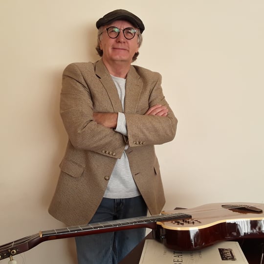 Singer/guitarist Extraordinaire    - Singing Guitarist in Boise, ID