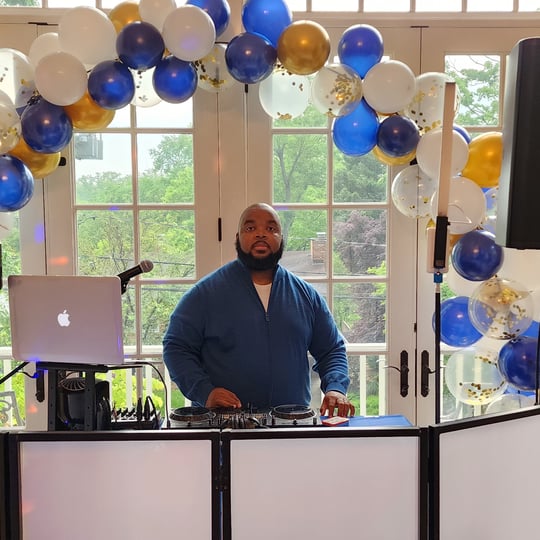 Smooth Sailing Entertainment - Mobile DJ in Manassas, VA