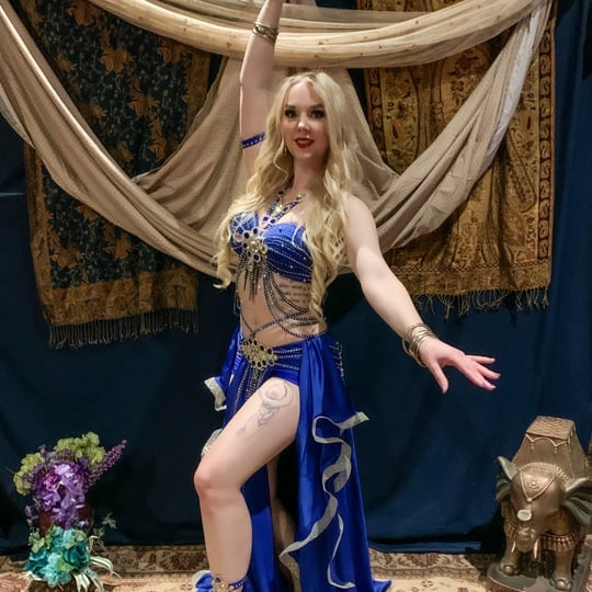 Sonja Raqs - Belly Dancer in St Paul, MN