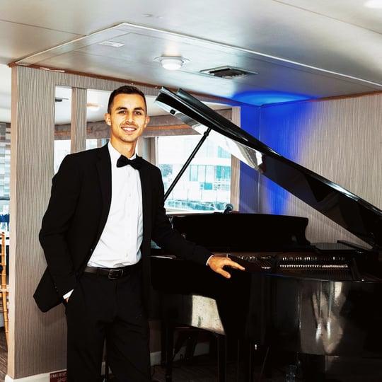 Nick Mason - Singing Pianist in Hollywood, FL