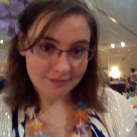 Stella - Ukulele Player / Balloon Twister in Pittsburgh, PA