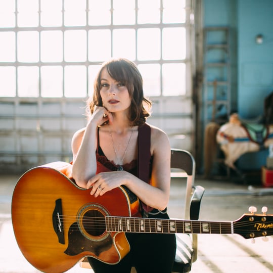 Emily Rose Graves - Singing Guitarist in Philadelphia, PA