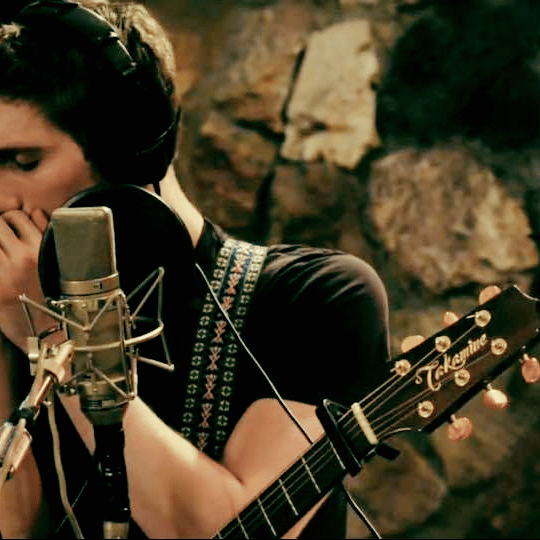 Steven Curtis - Singing Guitarist in Auburn, WA