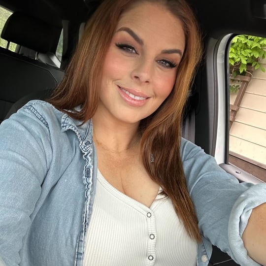 Tara Mascara - Makeup Artist in Los Angeles, CA