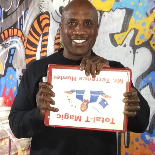 Total-T Magic by Terrence Hunter - Magician / Family Entertainment in Glenview, IL