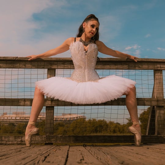 Valentina - Burlesque Entertainment / Ballet Dancer in Washington, DC