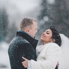 Wonderful Winter Wedding Ideas to Warm Your Heart
