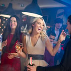 Crowd-Pleasing Entertainment Ideas for a Cocktail Party