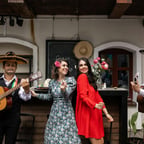 Lively Entertainment Ideas for a Cinco de Mayo Party