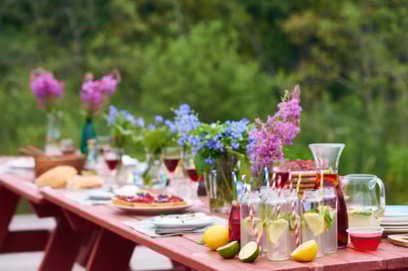 20+ Cheerful Spring Party Ideas