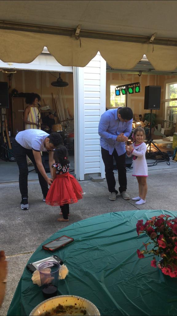 Photo 5 from May 25, 2019 event with Os Clavelitos