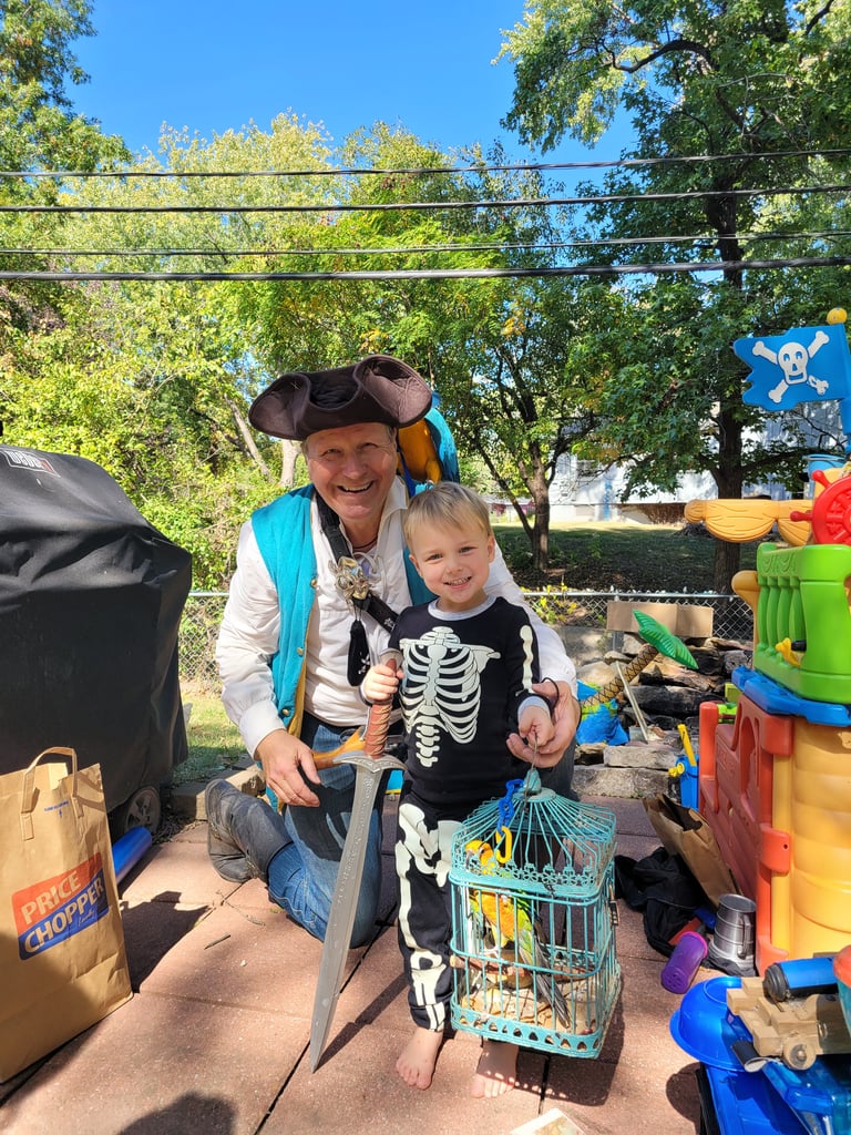 Photo 1 from Oct 8, 2022 event with Pirates And Parrots