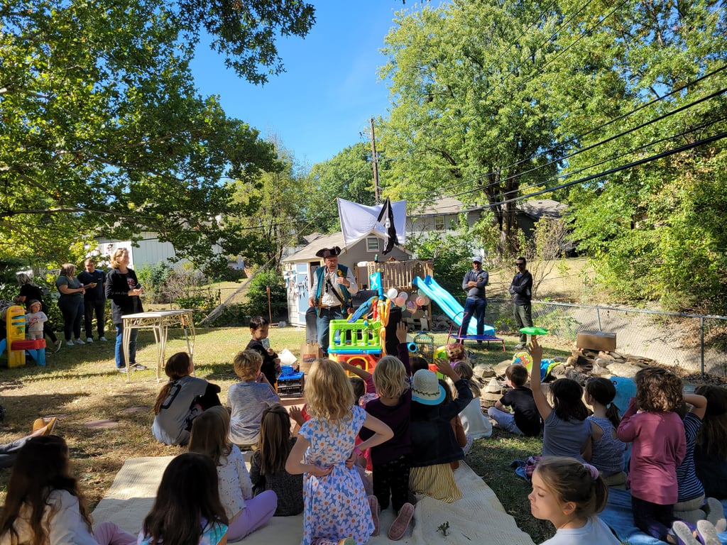 Photo 3 from Oct 8, 2022 event with Pirates And Parrots