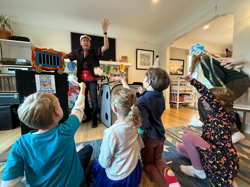 Photo 1 from Nov 17, 2024 event with Xakary, Magician for Kids and Adults