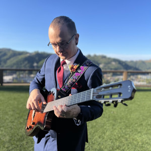 Dustin Hanusch - Classical Guitarist in Columbia, Tennessee