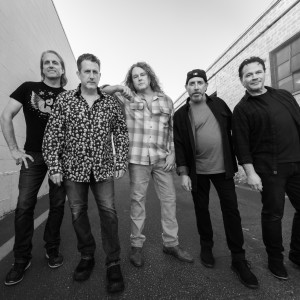5 Feet Under Band - Classic Rock Band in Glendale, California