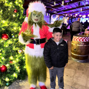 805 Grinch - Santa Claus / Holiday Party Entertainment in Oxnard, California