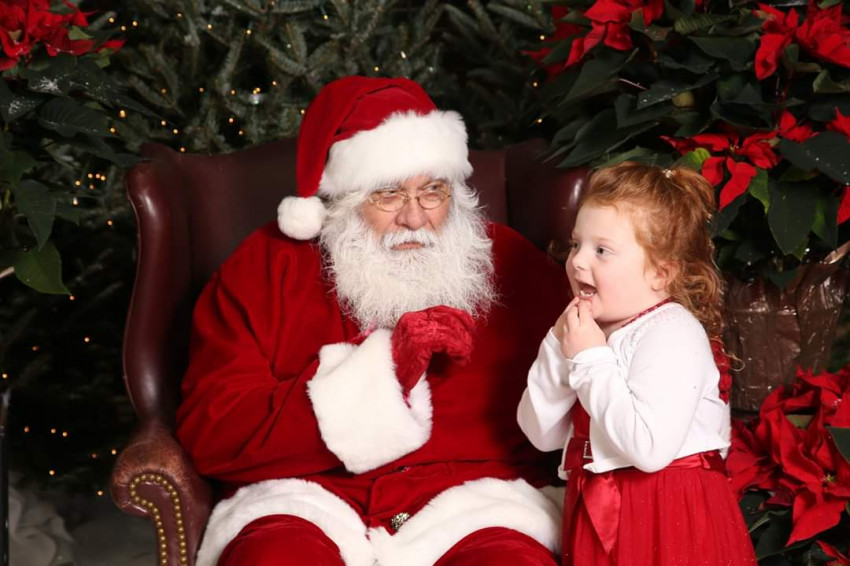 Gallery photo 1 of A Visit From Santa