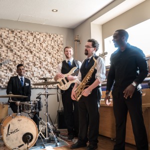 Aaron Bowers Music - Wedding Band in Hamilton, Ontario