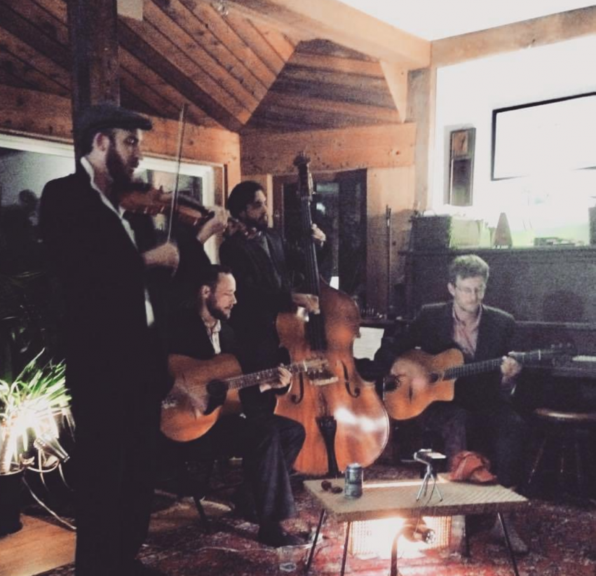 Hire Aaron Loewen's Hot Swingin' Jazz Jazz Guitarist in Kelowna