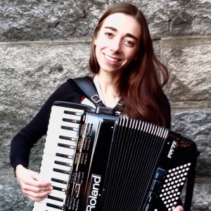 Danielle Renzi - Accordionist - Accordion Player in Boston, Massachusetts