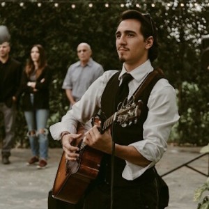 Chase Holland - Singing Guitarist / Wedding Musicians in Fullerton, California