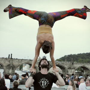 Ayton & Erica - An Acrobatic Duo - Acrobat in Cleveland, Ohio