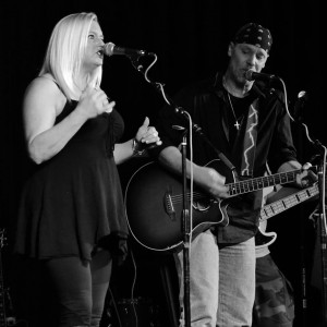 Adrienne Rose Music - Acoustic Band in Middletown, Ohio