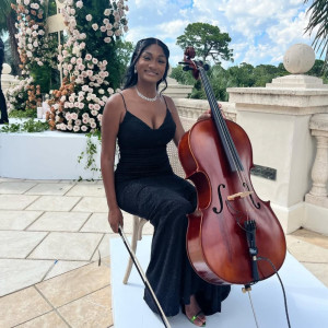 Aijeecello Performance - Cellist / Street Performer in Miami Beach, Florida