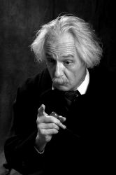 Gallery photo 1 of Albert Einstein lookalike/impersonator