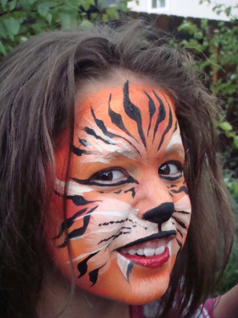 Gallery photo 1 of All Party Art Face Painting