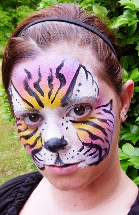 Gallery photo 1 of Amanda Bruce's Face Painting
