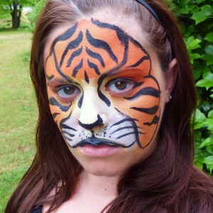 Amanda Bruce's Face Painting