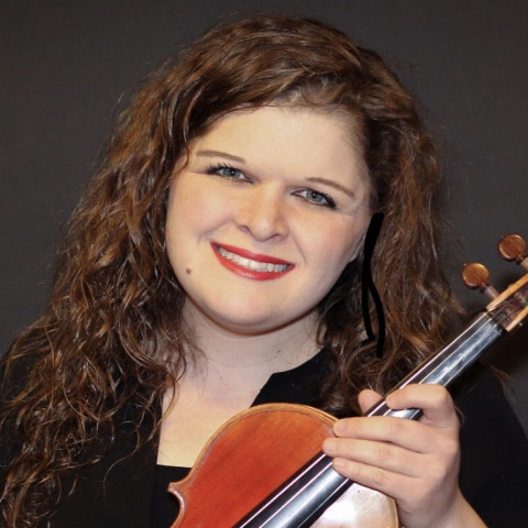 Hire Amanda Fenton, Violinist - Violinist in Aurora, Illinois