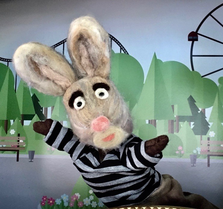 Hire American Puppet Theater Puppet Show in Des Moines, Iowa