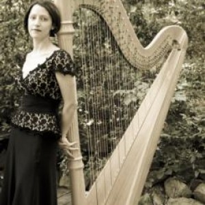 Amy Kortus, harpist