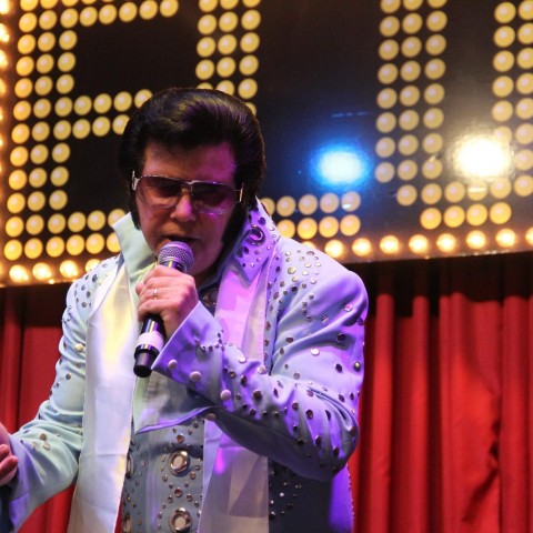 Hire An Elvis experience - Elvis Impersonator in Modesto, California