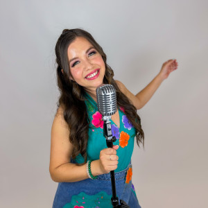 Andrea Daniela - Latin Band / Mariachi Band in Austin, Texas