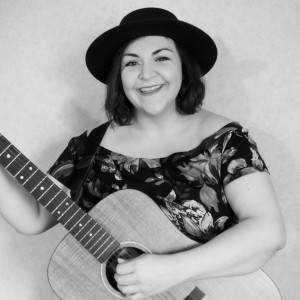 Andrea Flanagan - Singing Guitarist / Singer/Songwriter in Pueblo, Colorado