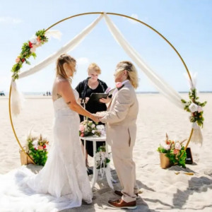 Angel of Love Wedding Officiant Linda Moore - Wedding Officiant / Wedding Photographer in Ocean City, New Jersey