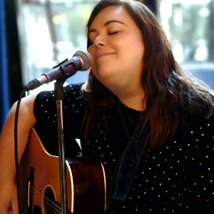 Angie Faith Music - Singing Guitarist in Richmond, British Columbia