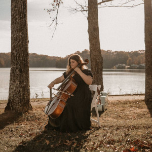 Anna Anderson - Cellist in Knoxville, Tennessee