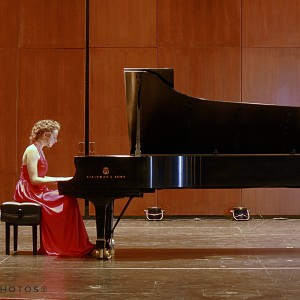 Anna Perkins Music - Keyboard Player / Jazz Singer in Hampton, Virginia