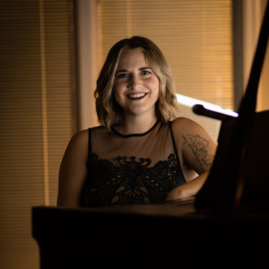 Annalyse Music - Singing Pianist in Scottsdale, Arizona