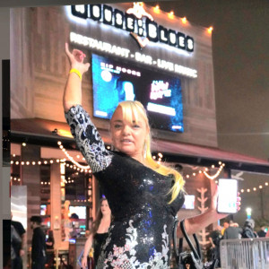 Anonymous Blonde - Stand-Up Comedian in Las Vegas, Nevada