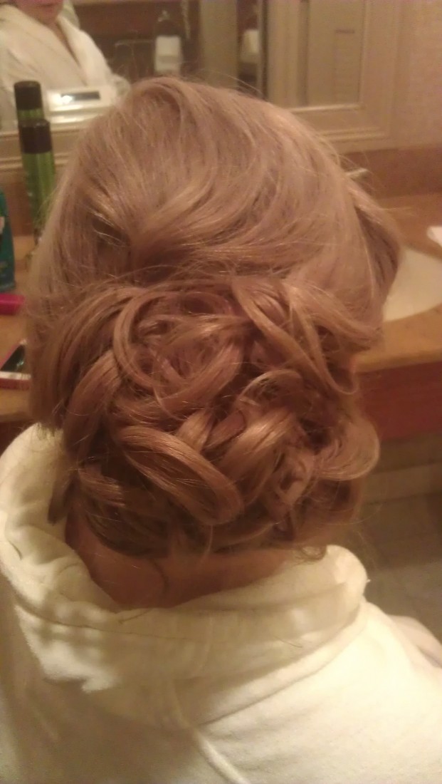 Hire Araceli Hair Stylist in Los Angeles, California