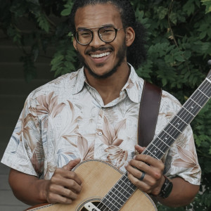 Aren Bruce - Singing Guitarist / Soul Singer in Fairfax, Virginia