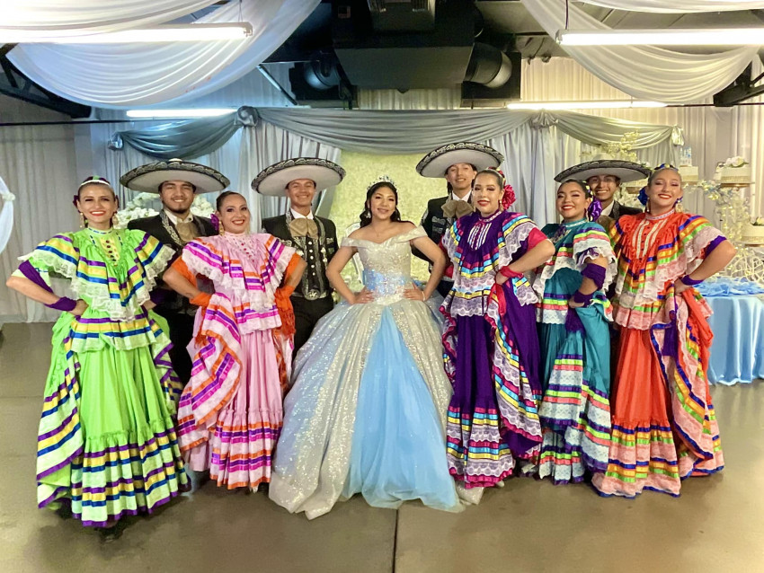 Hire Arizona Folklorico Dance Company Ballet Folklórico in Tucson